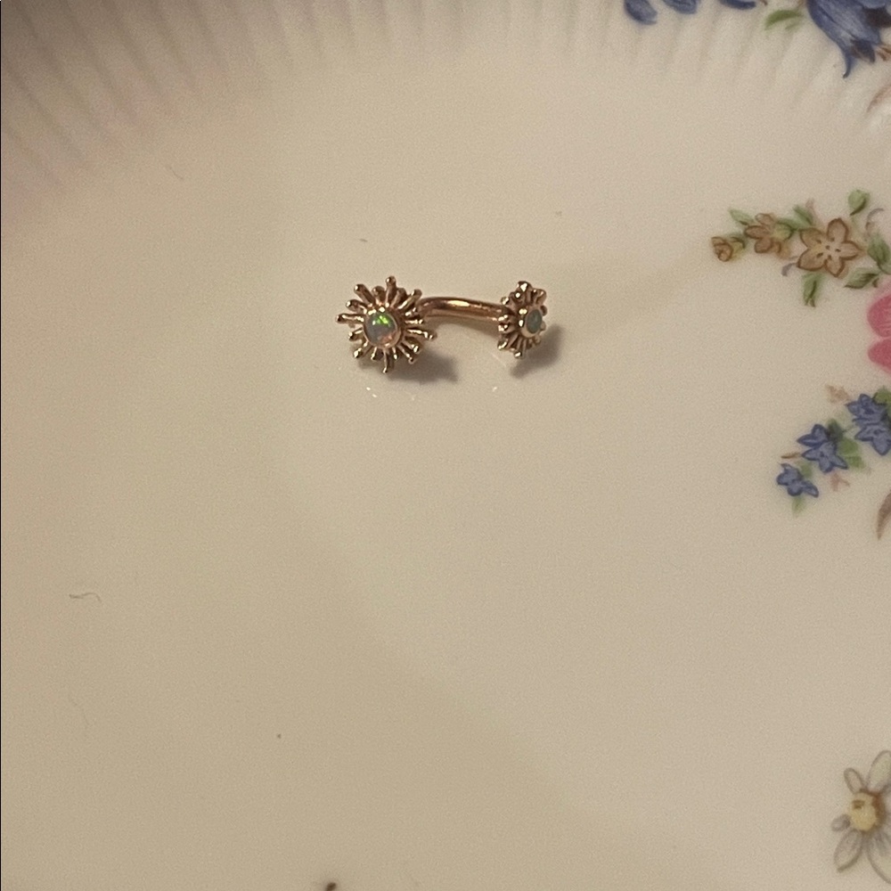 BVLA j curve sunshine with opal